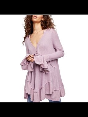 NWT free people women’s Olivia flare sleeve waffle knit tunic lavender small